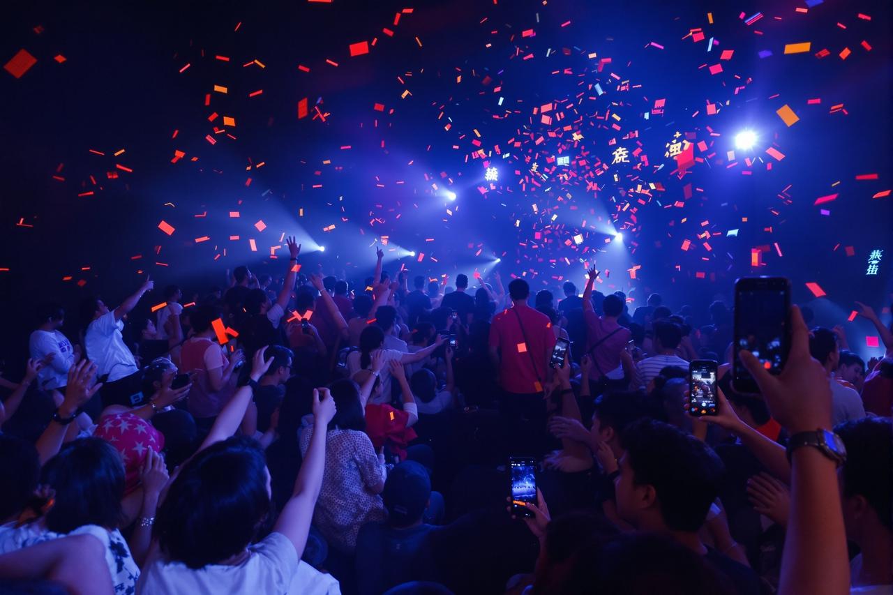 《星河漫漫》全球票房突破30亿,创91电影历史新高